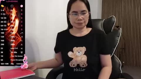 Snapshot of kittybabe0528 chatting on June 4, 6:25 pm kittybabe0528 online show from June 4, 6:25 pm
