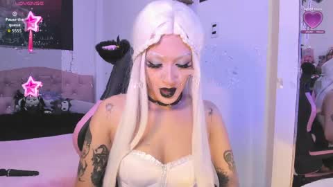 Kitty Goth  online show from May 11, 11:13 pm