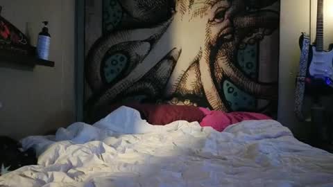 Snapshot of kittykat_1999 chatting on September 19, 11:49 pm kittykat 1999 online show from September 19, 11:49 pm