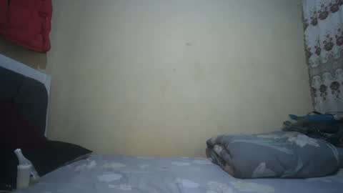 Snapshot of kittykatty254 chatting on March 12, 11:20 am kittykatty254 online show from March 12, 11:20 am