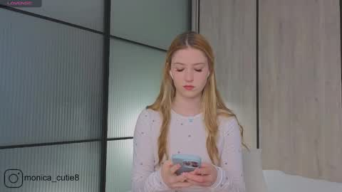 Snapshot of kittyloffe chatting on February 22, 5:55 am Monika online show from February 22, 5:55 am