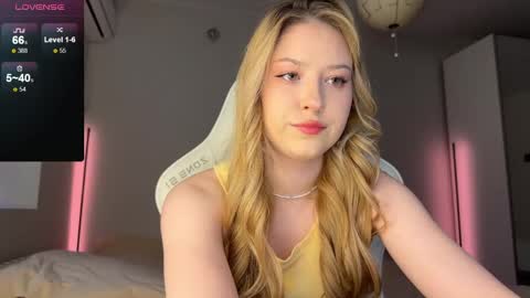Monika online show from April 23, 3:19 am