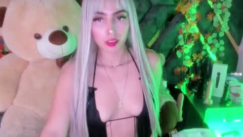 kittylovely  online show from March 9, 3:54 am