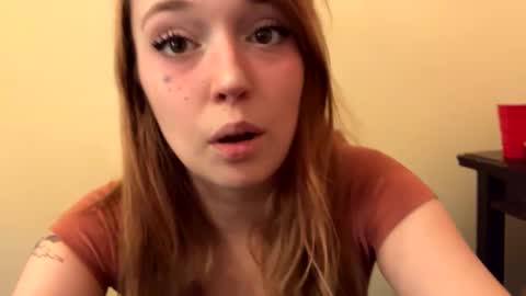 Snapshot of kittyme0ws chatting on February 20, 3:52 pm kitty online show from February 20, 3:52 pm