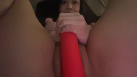 Snapshot of kittymia8 chatting on January 15, 6:40 am mia online show from January 15, 6:40 am