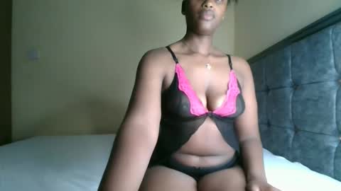 Kittypettite online show from September 30, 4:01 pm