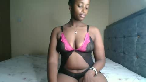 Kittypettite online show from February 11, 6:51 am