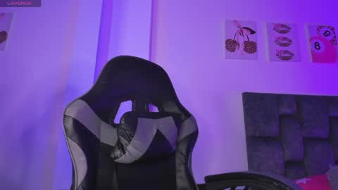 kitty online show from May 1, 6:12 pm