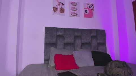 kitty online show from June 7, 5:49 pm