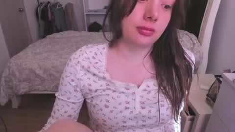 kittywantslove23 online show from July 15, 8:03 pm