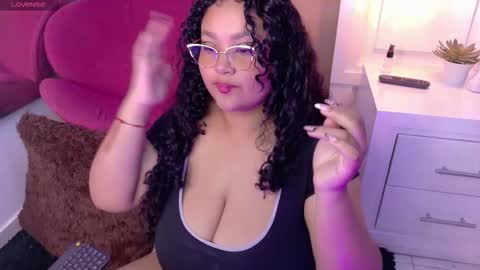 Kitty Hill online show from March 2, 7:15 am