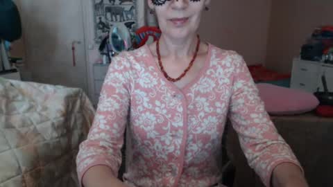 KiuminBerry online show from July 14, 11:49 am
