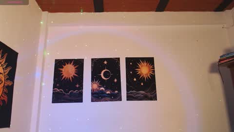 Snapshot of kiutmaria0 chatting on February 2, 10:41 pm Adorable Maria online show from February 2, 10:41 pm