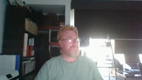 kiwi_boss61 online show from September 22, 8:38 am