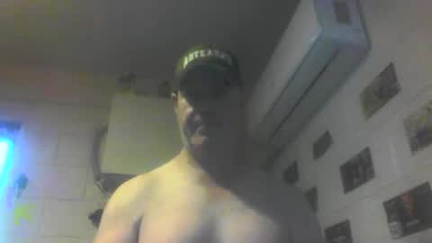 kiwiguy19773 online show from March 30, 7:26 pm