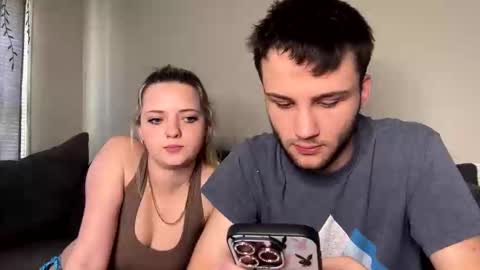 kj bennet online show from February 28, 7:14 pm