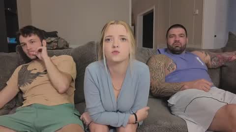 kj bennet online show from October 2, 1:45 am