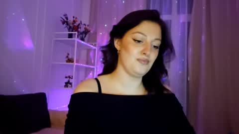 Snapshot of klaralips chatting on March 24, 9:09 pm KlaraLips online show from March 24, 9:09 pm