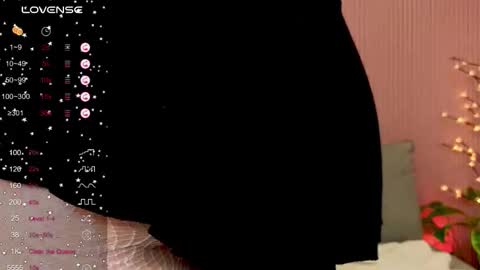 Snapshot of klee_love chatting on October 20, 4:13 am Klee online show from October 20, 4:13 am