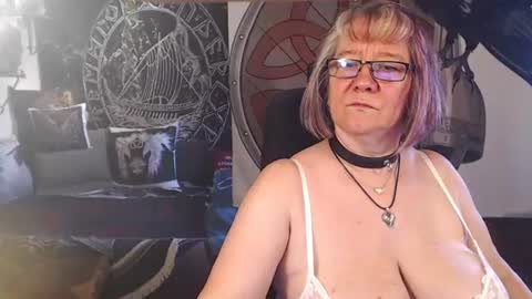 Michelle online show from June 13, 9:29 am