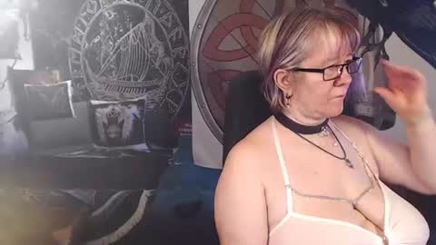 Michelle online show from June 17, 4:48 am