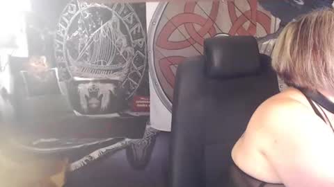 Michelle online show from July 1, 5:45 pm