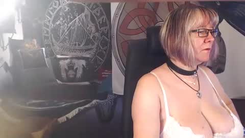 Michelle online show from July 7, 6:47 am