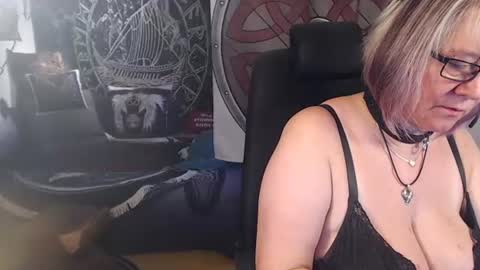Michelle online show from July 16, 6:41 am