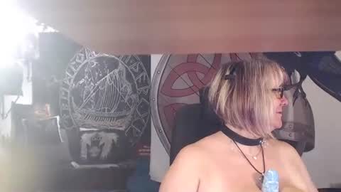 Michelle online show from July 22, 6:43 pm