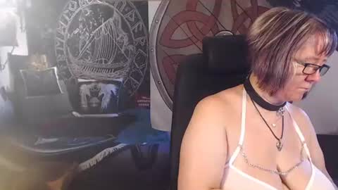 Michelle online show from July 29, 6:33 am