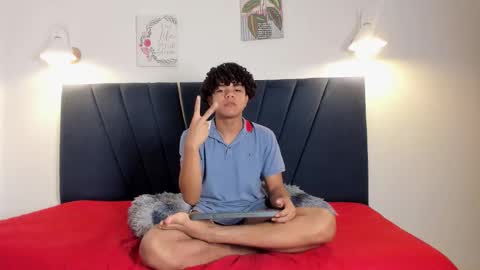 kleiver_cum18 online show from March 12, 7:20 pm