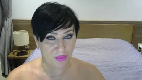 kleo901854860422 online show from July 24, 4:27 pm