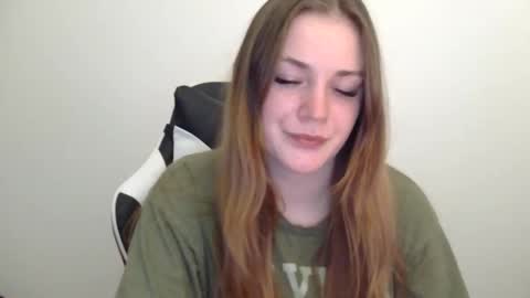 Snapshot of kleokills chatting on December 18, 10:57 pm kleokills online show from December 18, 10:57 pm