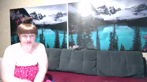 Kleosnow online show from April 27, 9:18 am