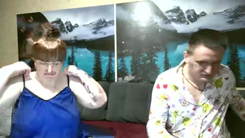 Kleosnow online show from April 29, 6:25 pm