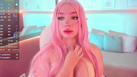 Snapshot of kloe_raize chatting on December 14, 10:50 pm Kloe online show from December 14, 10:50 pm