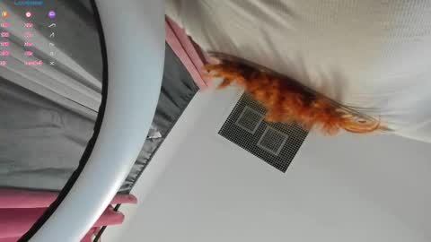 Snapshot of kloe_raize chatting on September 17, 6:04 am Kloe online show from September 17, 6:04 am