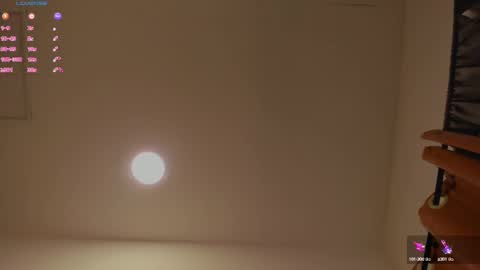 Snapshot of kloe_raize chatting on September 20, 6:36 am Kloe online show from September 20, 6:36 am