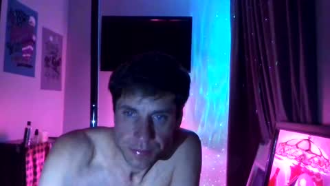 Snapshot of kmack1111 chatting on March 10, 10:48 am Kevv Heidi All Hallows Eve Show online show from March 10, 10:48 am