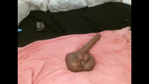 Snapshot of kmagie chatting on January 9, 9:06 am kmagie online show from January 9, 9:06 am