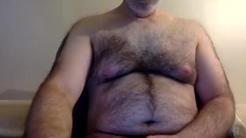 Snapshot of knbnyc chatting on February 22, 12:40 pm knbnyc online show from February 22, 12:40 pm