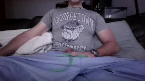 Snapshot of knight3975 chatting on November 23, 5:18 am Knight3975 online show from November 23, 5:18 am