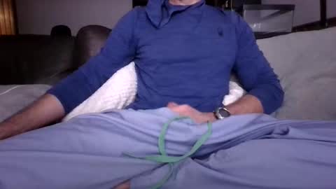 Snapshot of knight3975 chatting on November 27, 8:49 am Knight3975 online show from November 27, 8:49 am