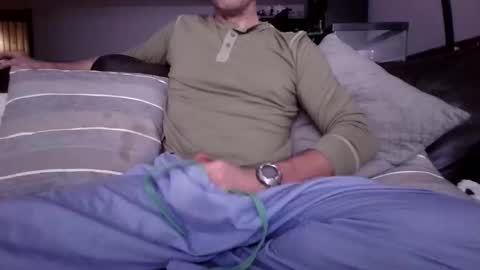 Snapshot of knight3975 chatting on November 28, 8:39 am Knight3975 online show from November 28, 8:39 am