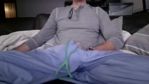 Snapshot of knight3975 chatting on November 30, 6:06 am Knight3975 online show from November 30, 6:06 am