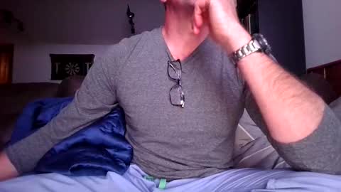 Snapshot of knight3975 chatting on May 15, 5:47 am Knight3975 online show from May 15, 5:47 am