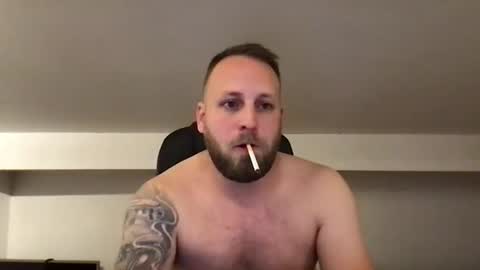 hugo online show from December 24, 2:32 am