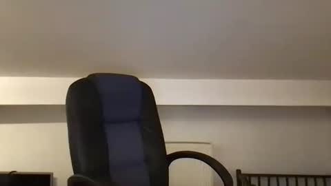 hugo online show from January 4, 11:48 pm