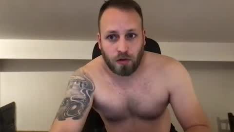 hugo online show from January 22, 10:05 pm