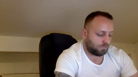 hugo online show from December 5, 1:36 am